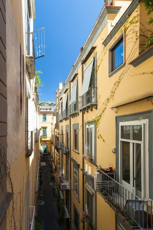 B&B Starbien Napoli Eksteriør billede